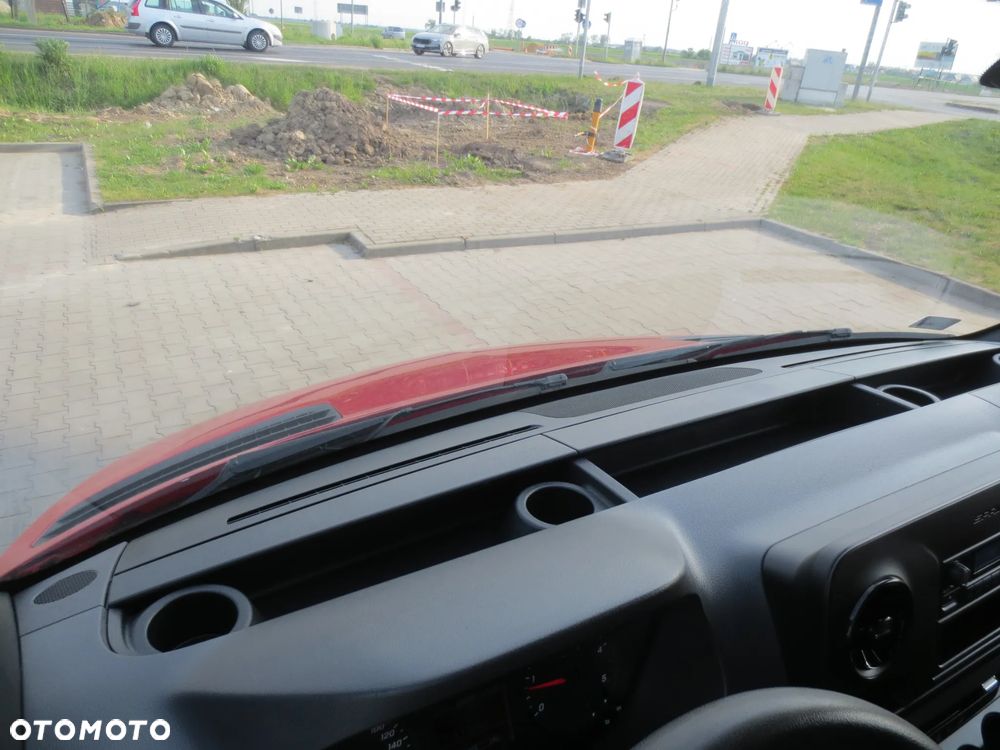 Mercedes-Benz SPRINTER L2H2  SALON POLSKA NISKI PRZEBIEG - 21