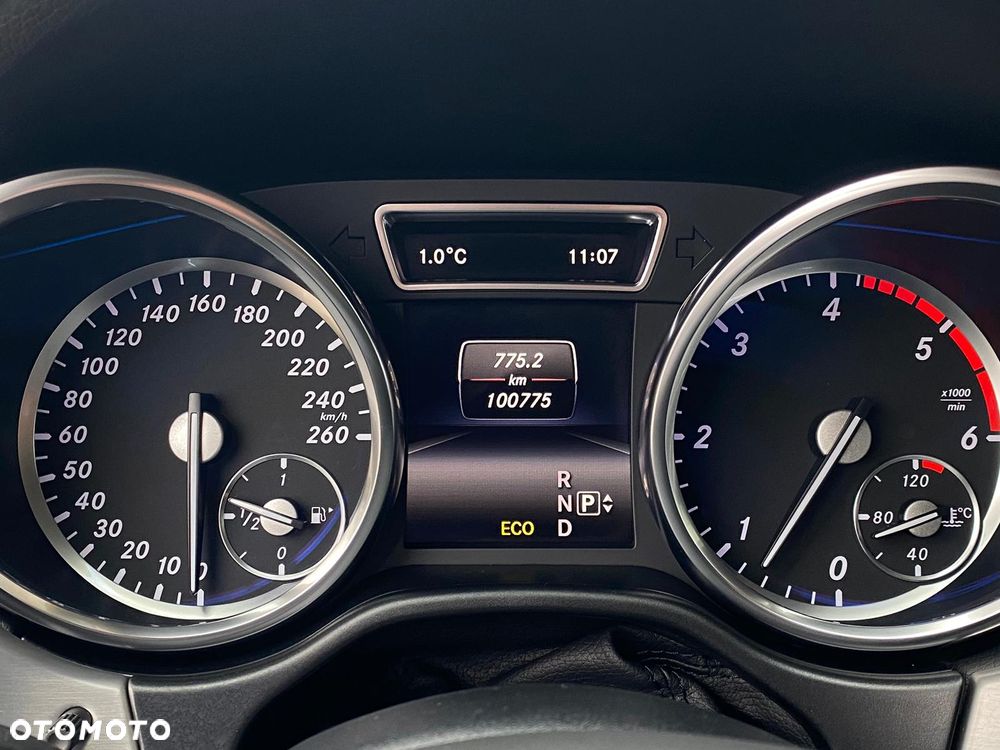 Mercedes-Benz ML - 20