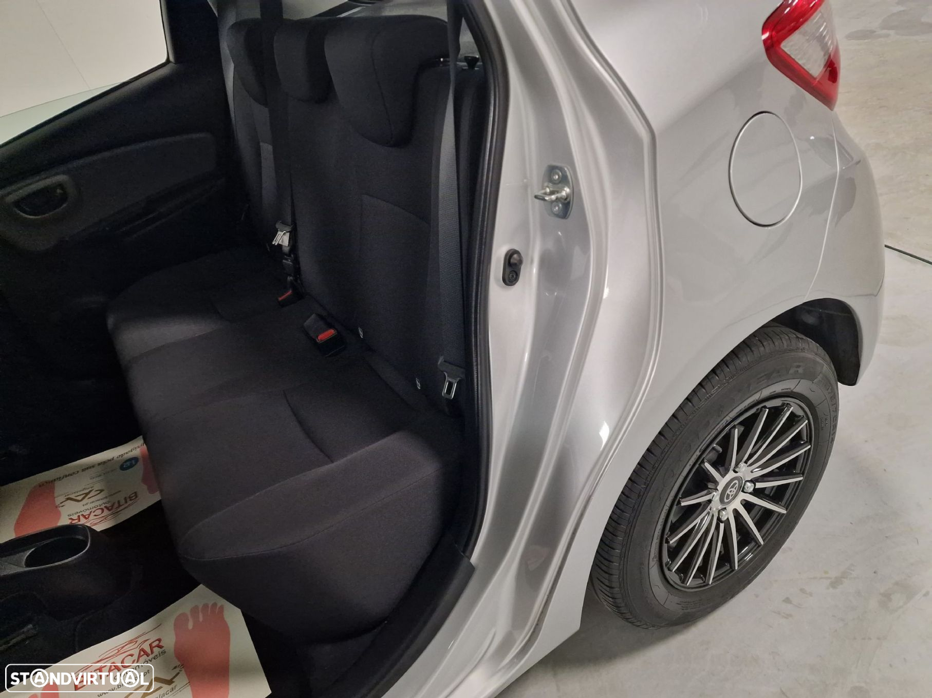 Toyota Yaris - 47