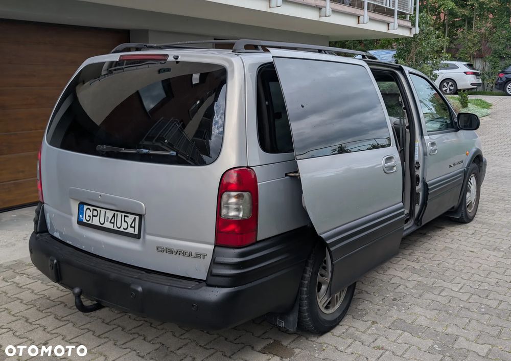 Chevrolet Trans Sport - 23