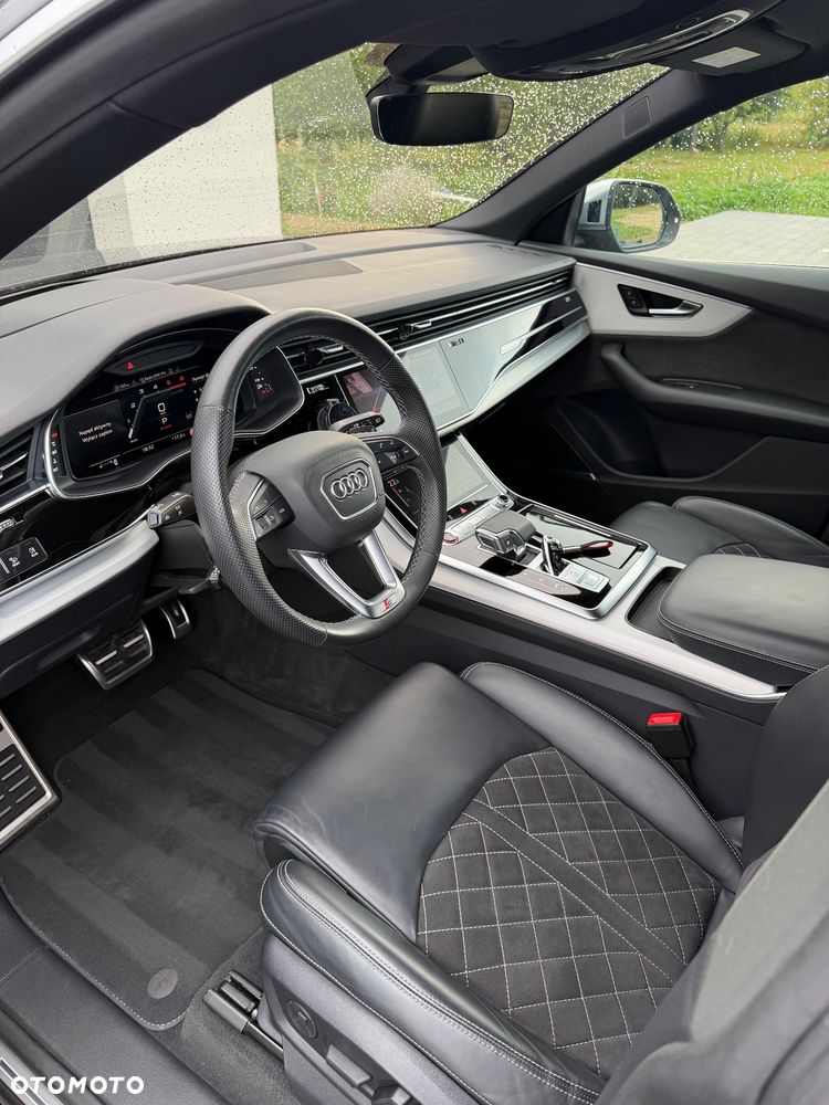 Audi SQ8 - 9