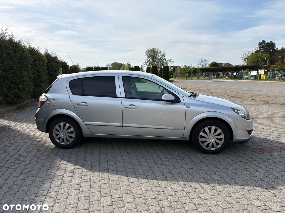 Opel Astra 1.4 - 6