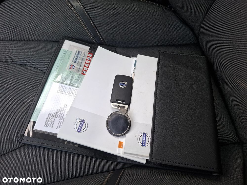 Volvo V40 Cross Country D3 Summum - 26