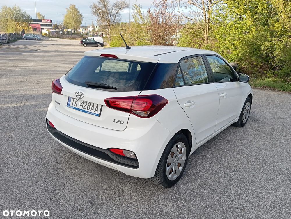 Hyundai i20 1.2 Comfort - 13