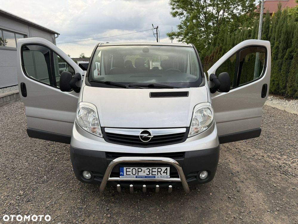 Opel Vivaro - 25