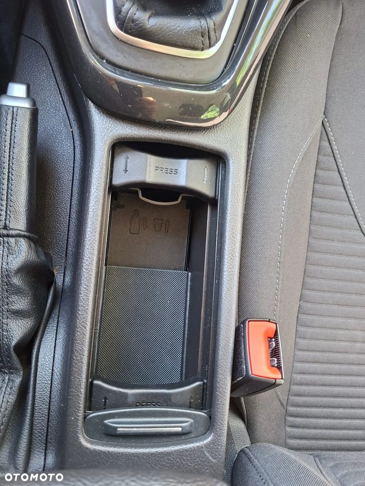 Ford Focus 1.0 EcoBoost Titanium - 23