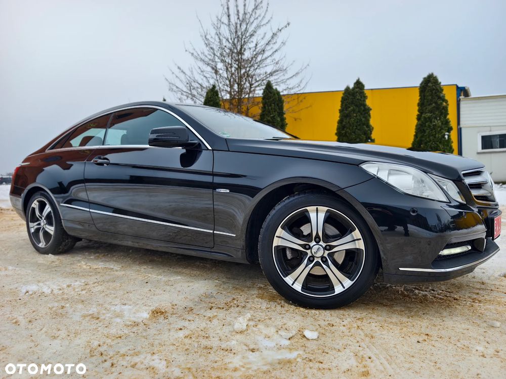 Mercedes-Benz Klasa E - 33