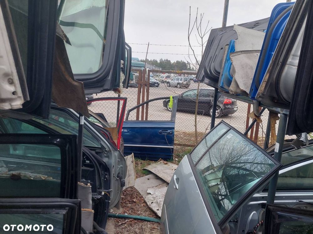 DRZWI KOMPLETNE LEWY PRZÓD CHRYSLER GRAND VOYAGER IV PB7 QB7 - 11