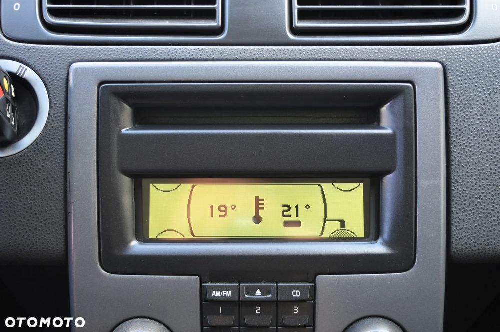 Volvo V50 2.0D Momentum - 20