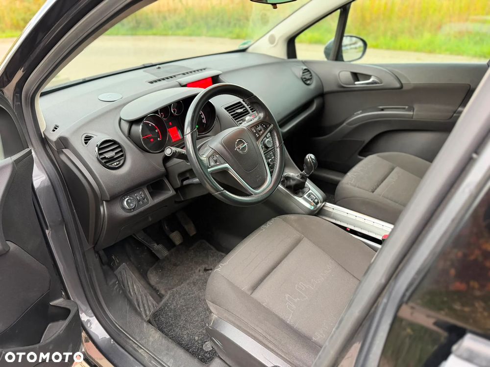 Opel Meriva - 8