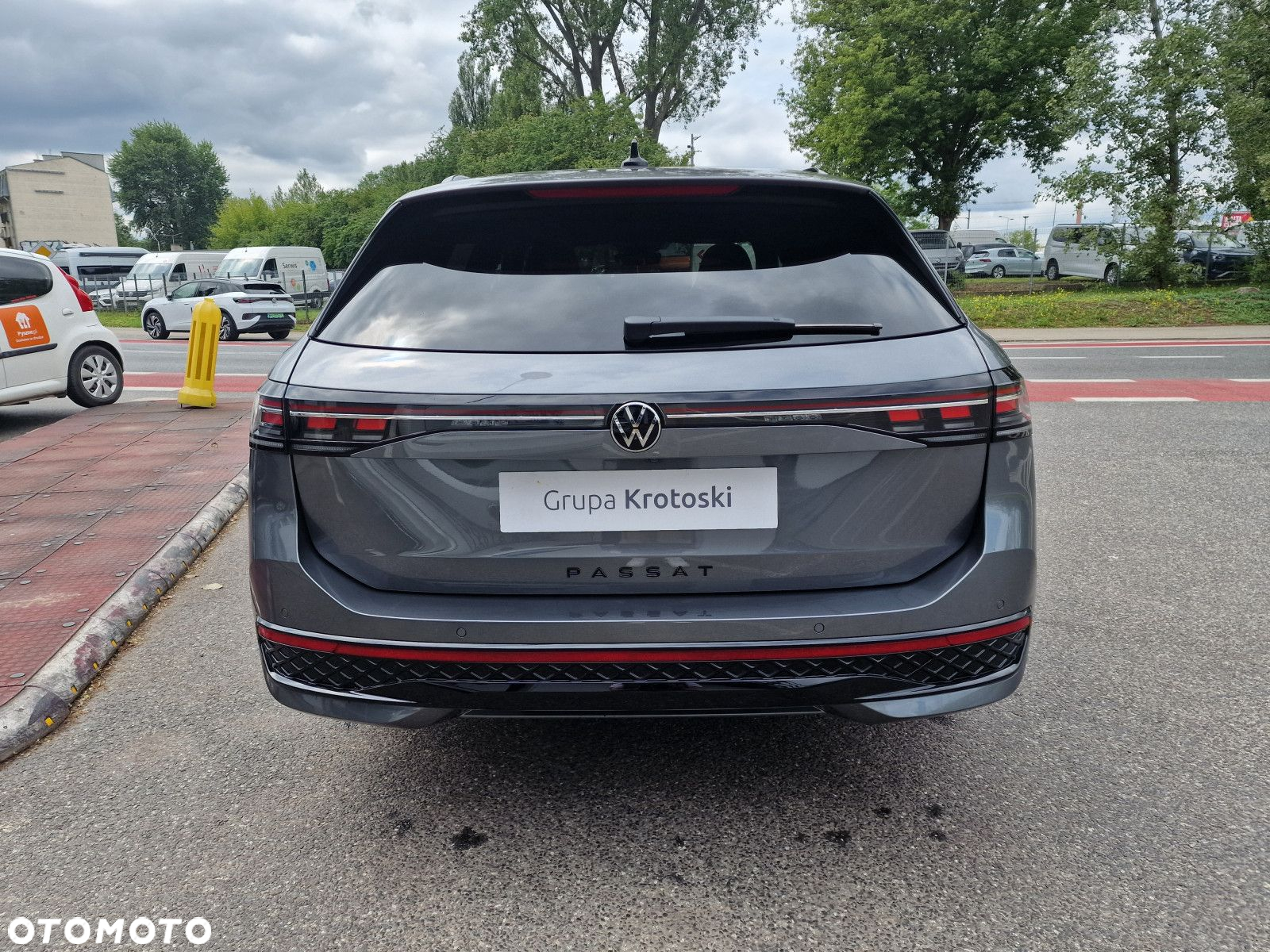 Volkswagen Passat - 7