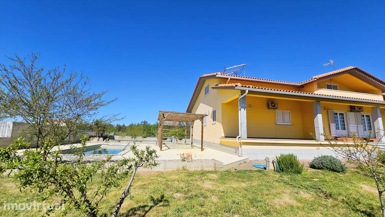 Quinta em Galizes com 6 Hectares, com Piscina e Vista Serra da Estrela - Grande imagem: 5/40