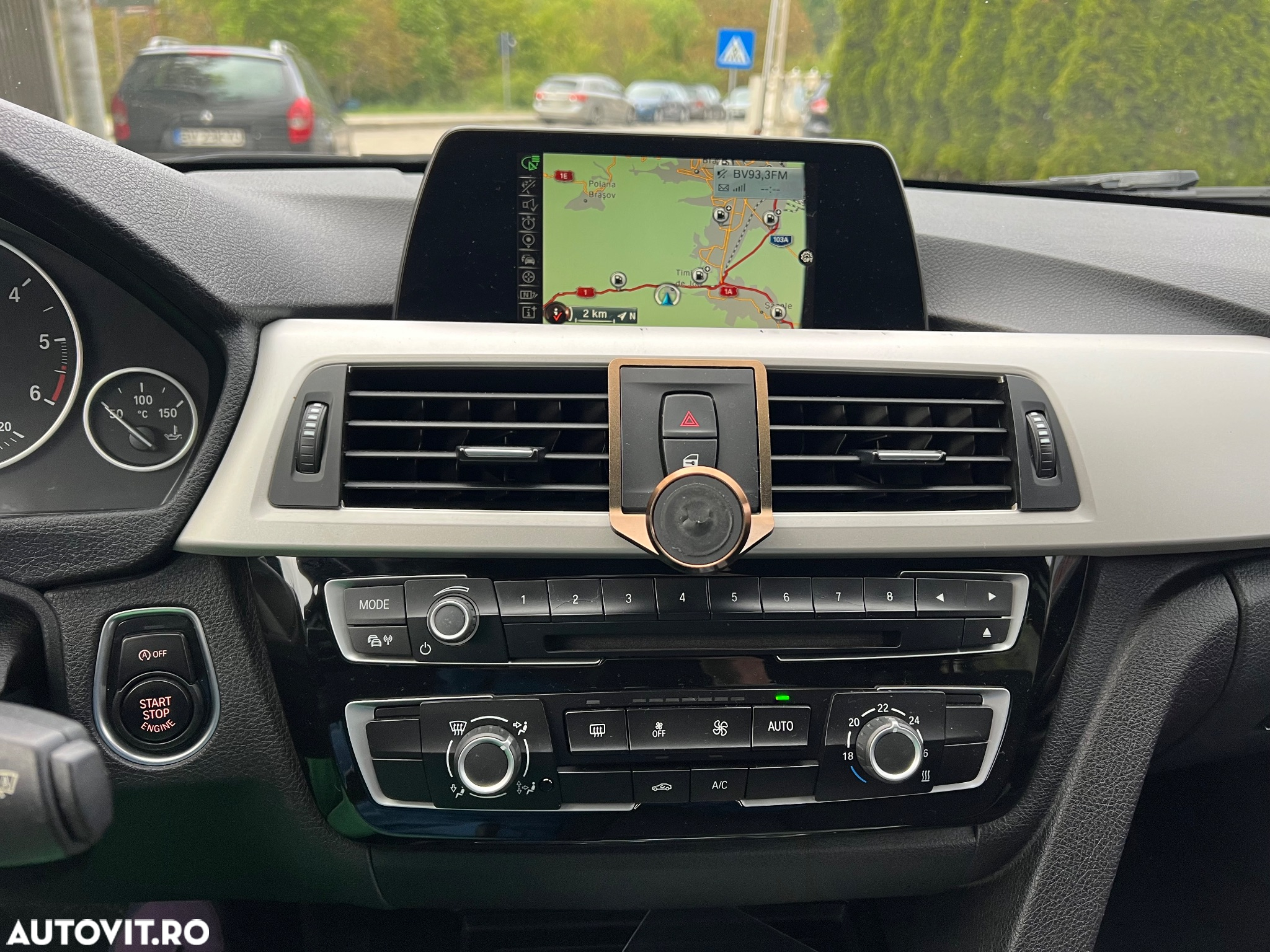 BMW Seria 3 320d Touring xDrive Aut. - 16