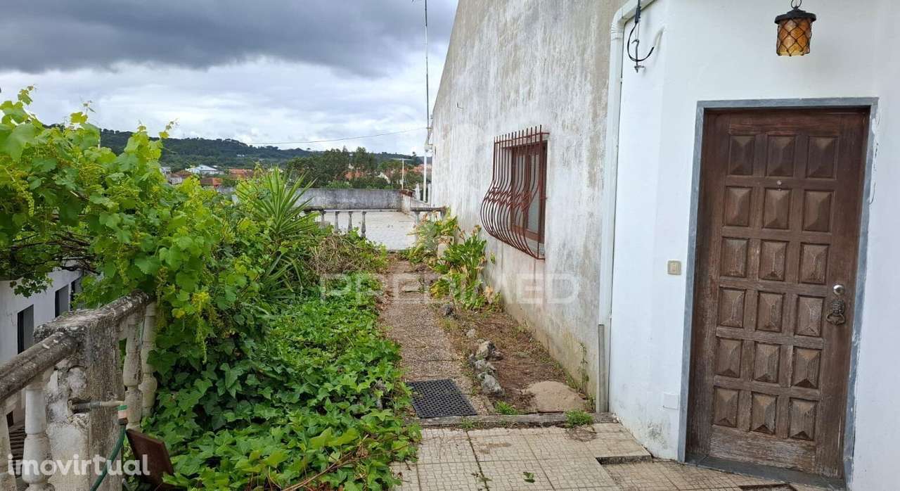 Terreno Rústico Urbanizável com Moradia T3, Arneiro das Milhariças. - Grande imagem: 5/17