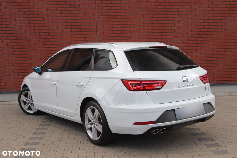 Seat Leon 2.0 TDI DPF DSG FR - 12