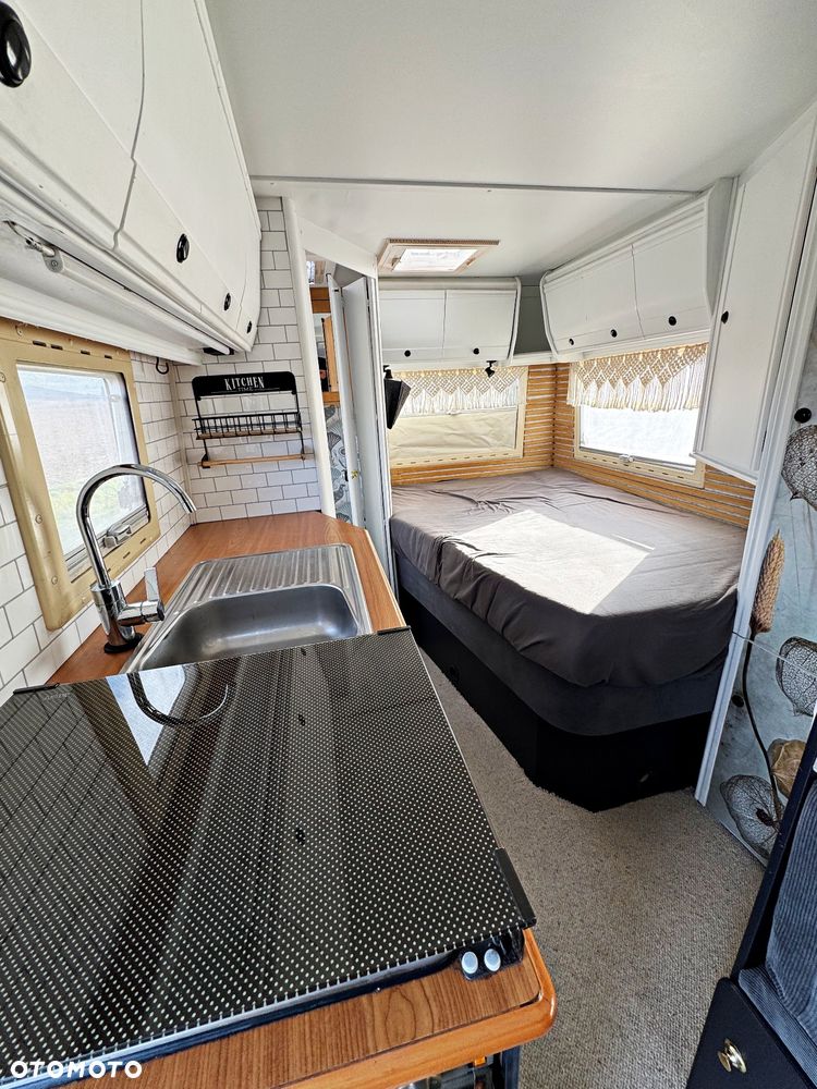 Fiat Ducato Heku kamper półintegra 2,8 - 31