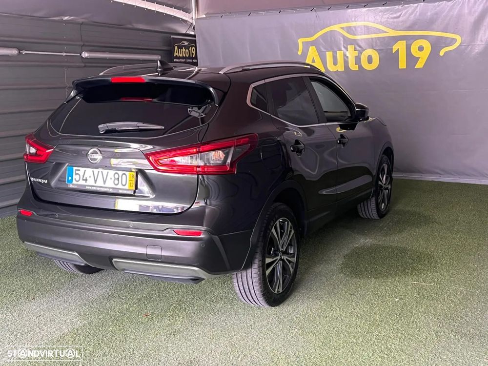Nissan Qashqai 1.5 dCi N-Connecta J18+Led — fotografia 4