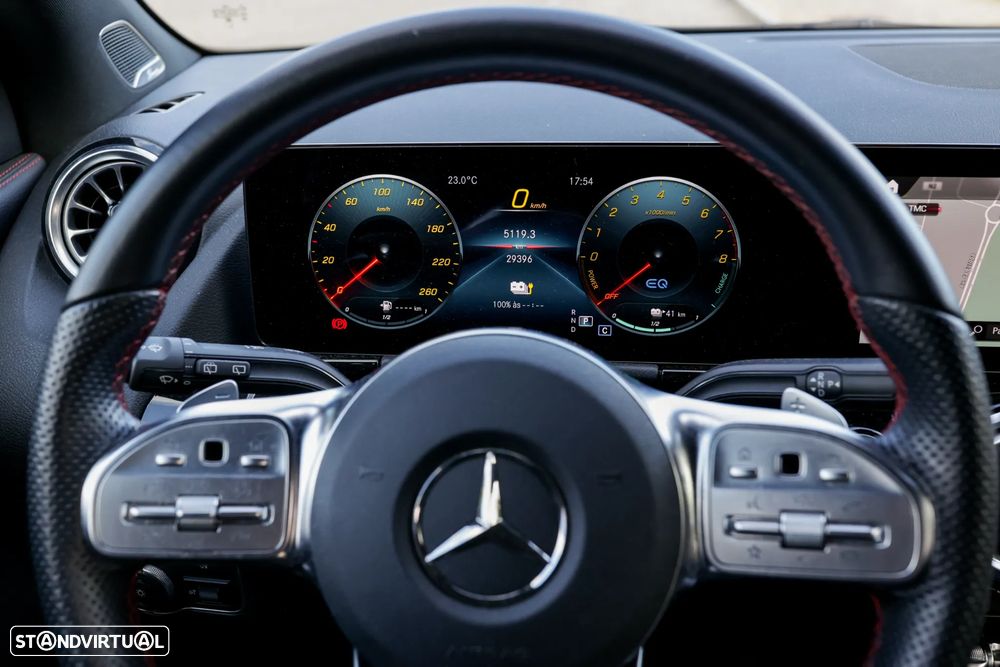 Mercedes-Benz GLA 250 e AMG Line - 2