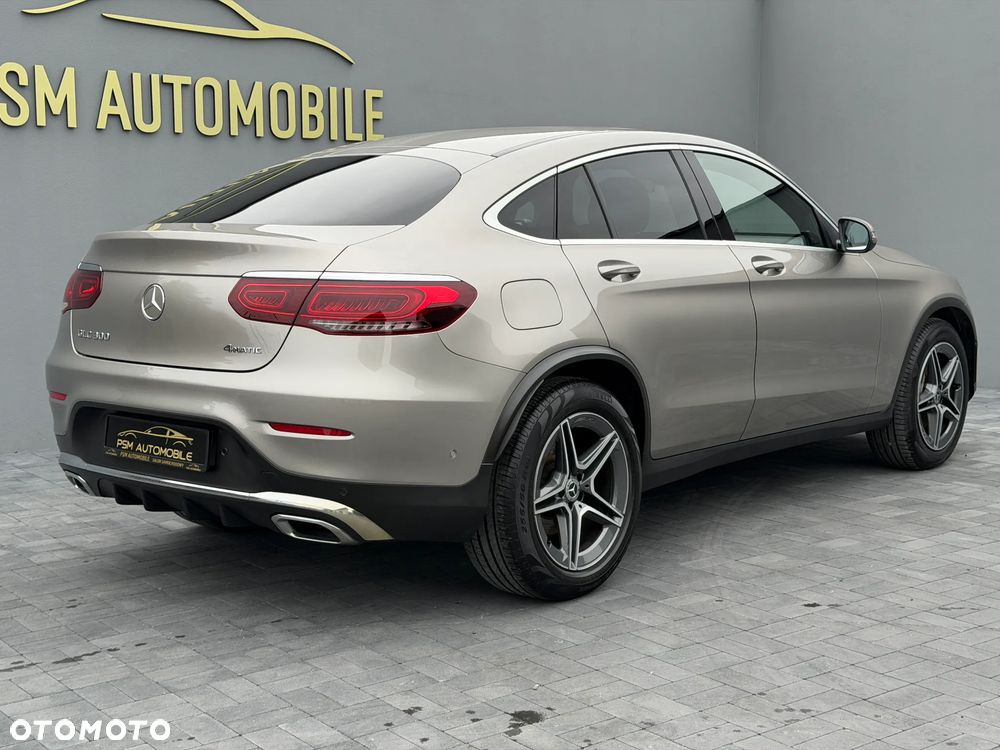Mercedes-Benz GLC 300 4Matic 9G-TRONIC AMG Line - 8