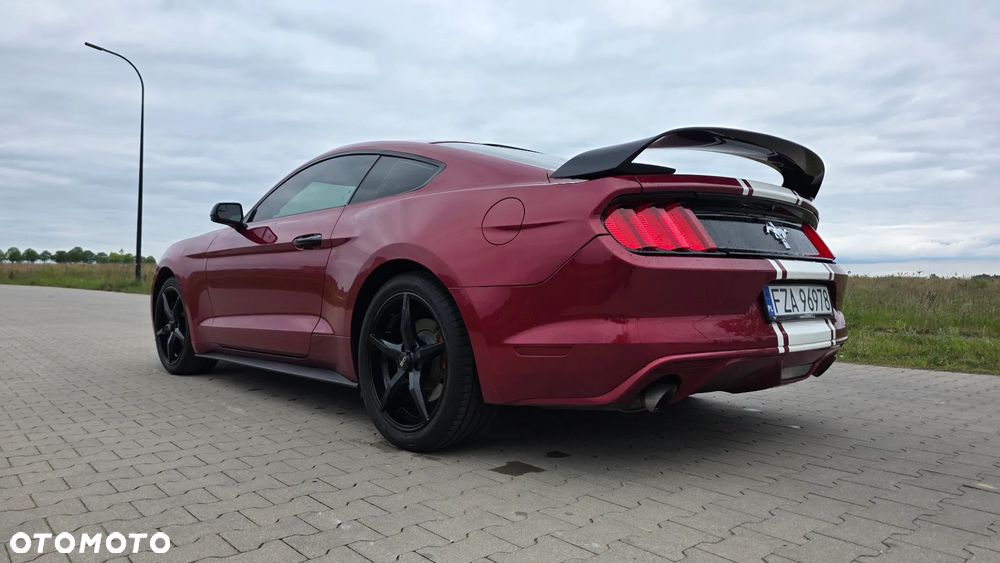 Ford Mustang 3.7 V6 Premium - 7
