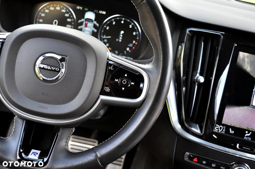 Volvo V60 T4 Geartronic RDesign - 22