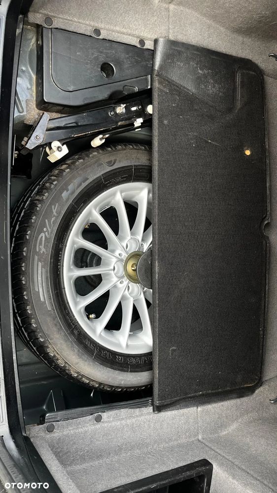 BMW Seria 5 525i - 7