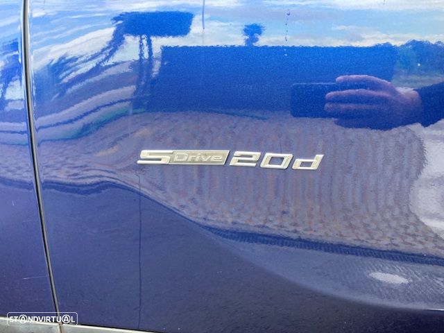 BMW X1 xDrive20d Advantage - 11