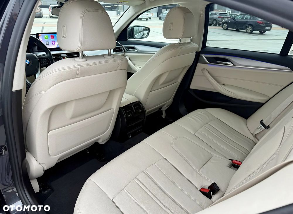 BMW Seria 5 - 17