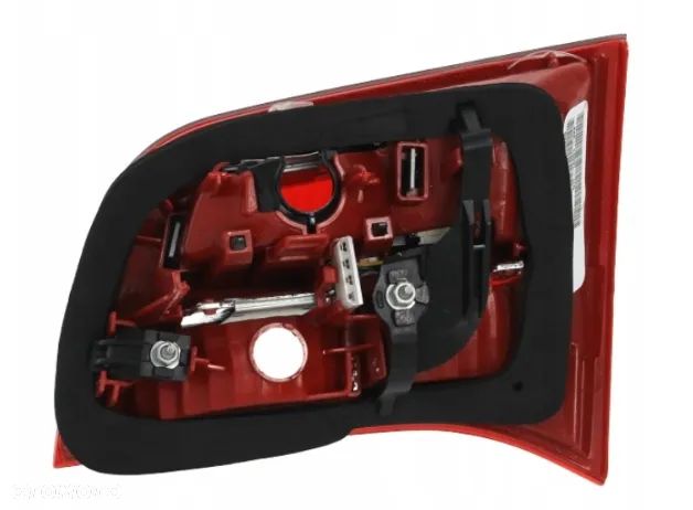 AUDI A6 C6 NOWA LAMPA LED TYLNA KOMBI AVANT PRAWA LEWA - 2