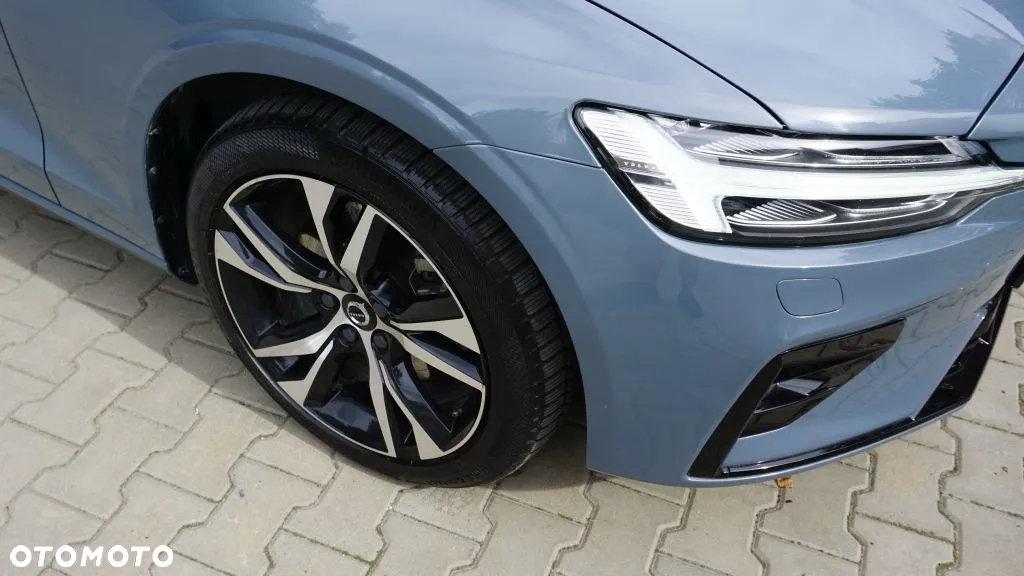 Volvo S60 B5 B Ultimate Dark - 7
