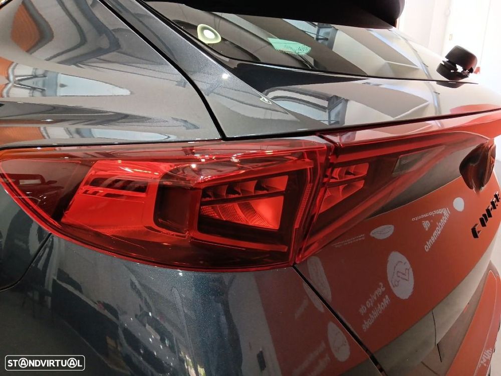 Cupra Formentor 1.4 e-Hybrid DSG - 32