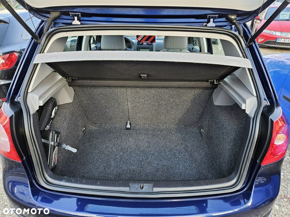 Volkswagen Golf - 18