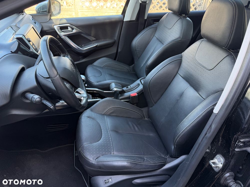 Peugeot 2008 e-HDi FAP 115 STOP & START Allure - 22