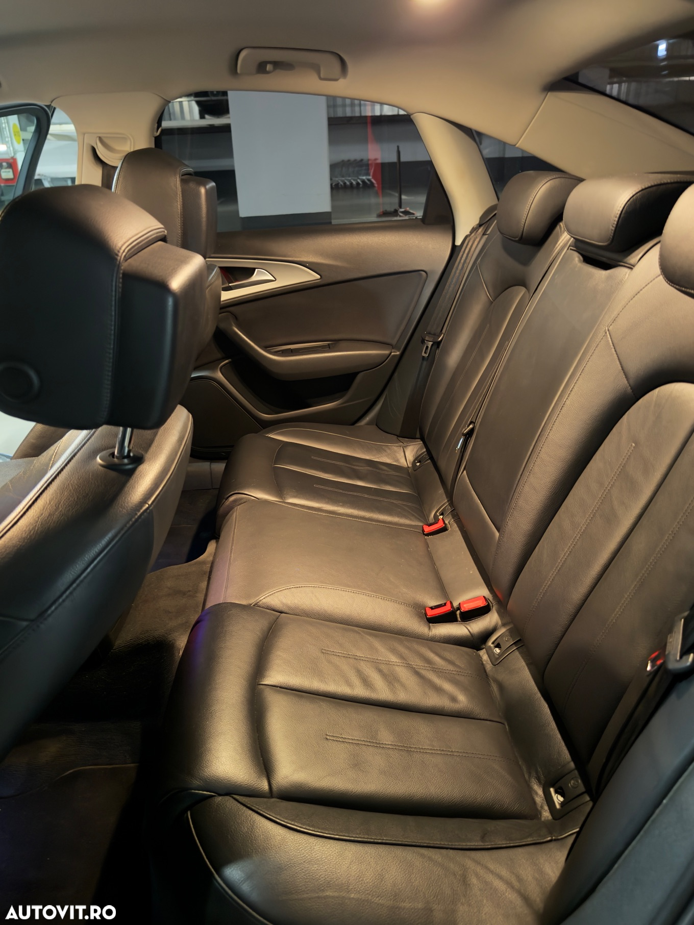 Audi A6 Avant 2.0 TDI Multitronic - 27