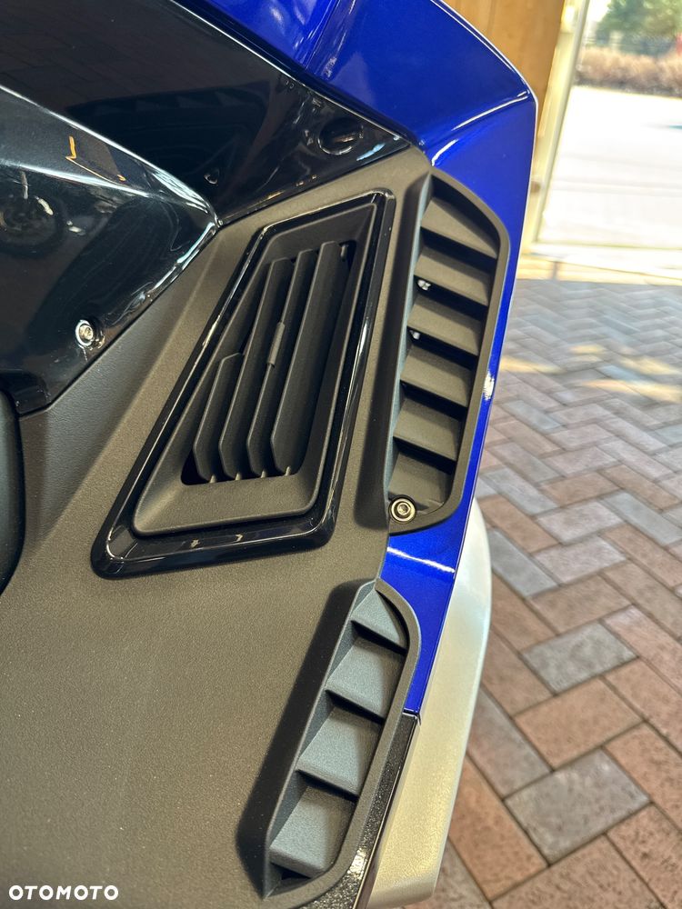 Jawa 750 Touring - 8