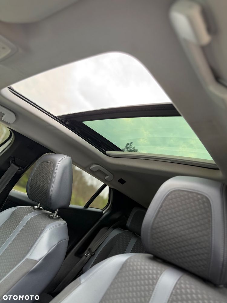 Peugeot 2008 BlueHDi 110 Allure - 17