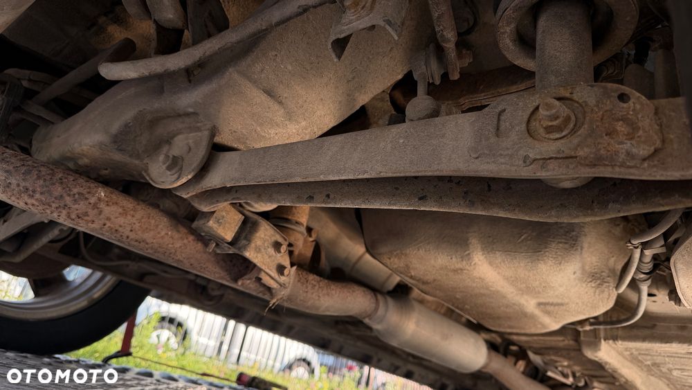 Mitsubishi Outlander 2.0 Turbo 4WD - 8