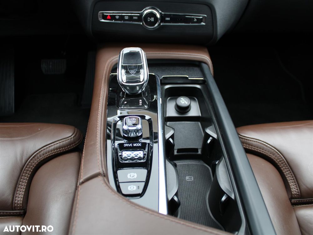 Volvo XC 90 B5 D AWD Geartronic Inscription - 21