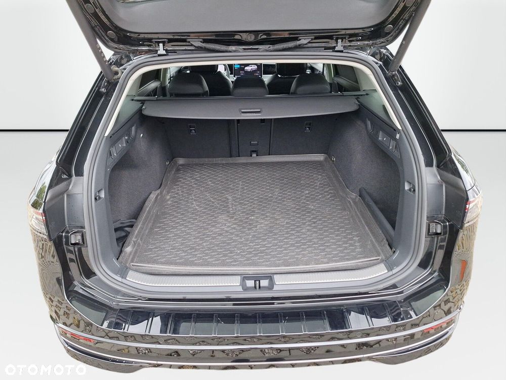 Volkswagen Passat - 37