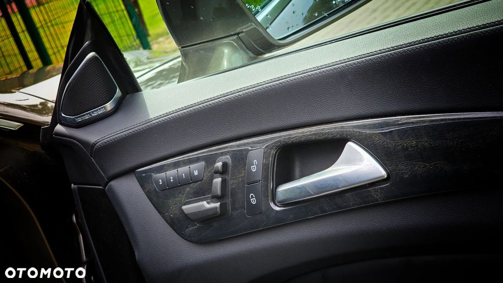 Mercedes-Benz CLS 350 CDI 4-Matic BlueEff - 16