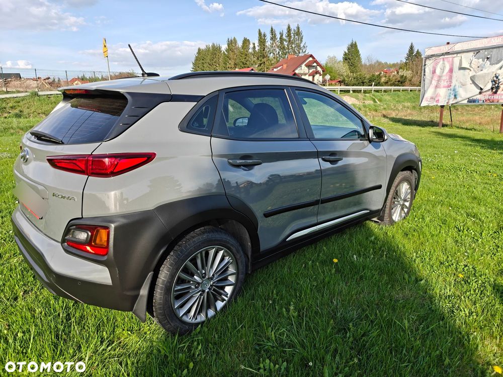 Hyundai Kona - 12
