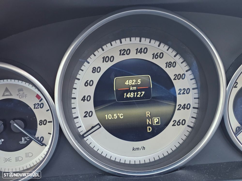 Mercedes-Benz E 220 - 9