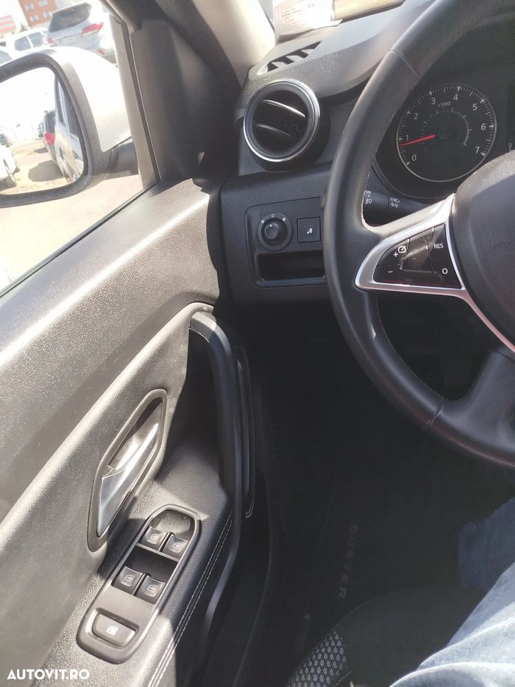 Dacia Duster TCe 150 GPF Prestige jante 17" - 14