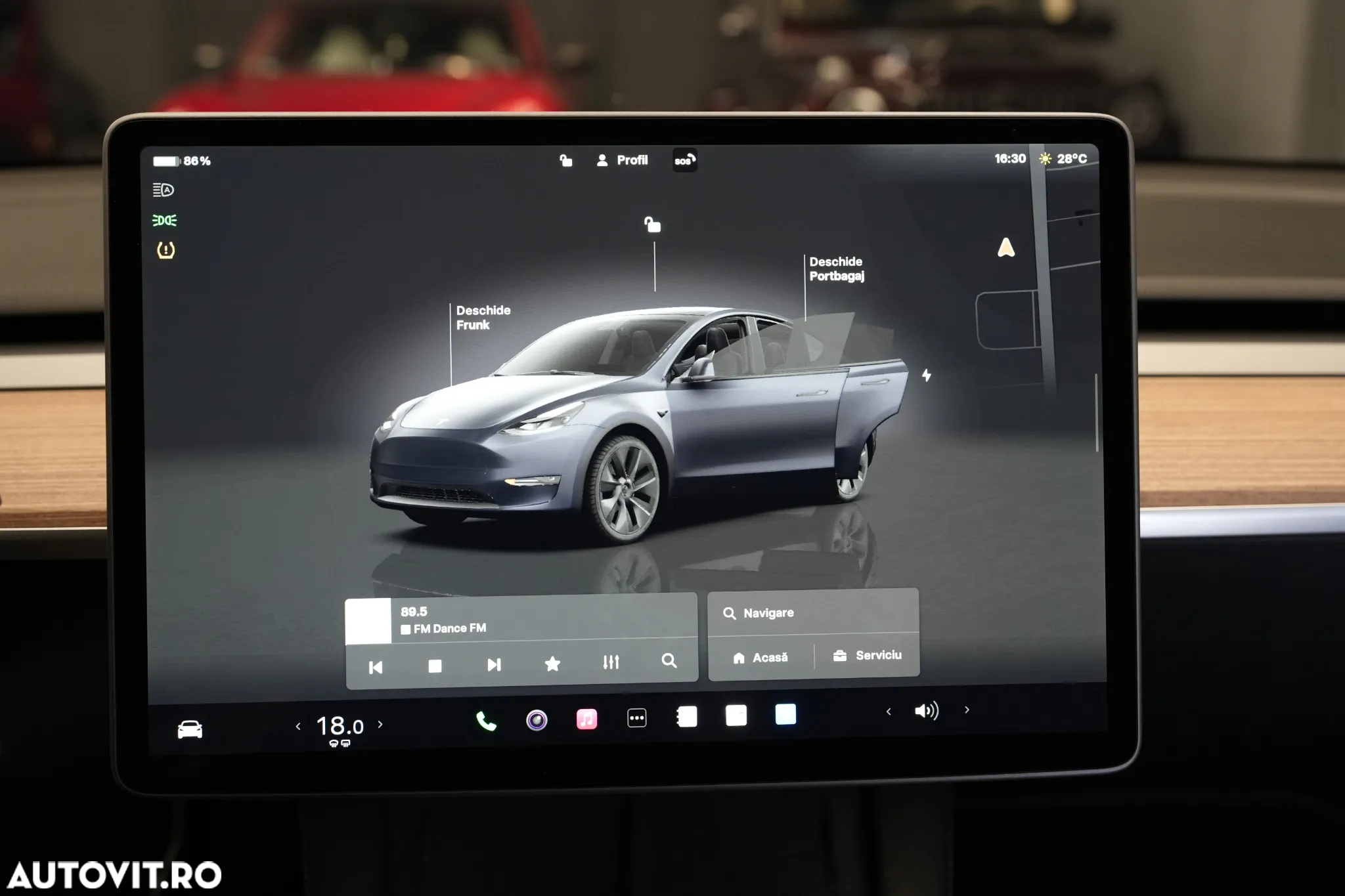 Tesla Model Y AWD Long Range - 19