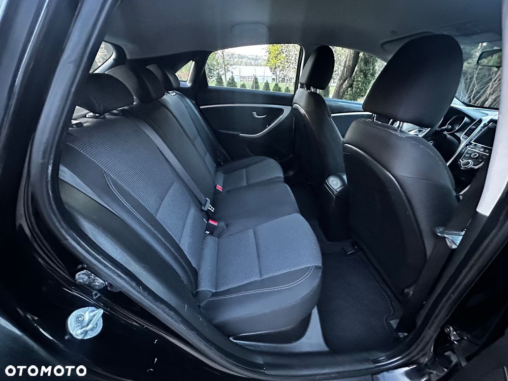 Hyundai i30 1.4 Premium - 8