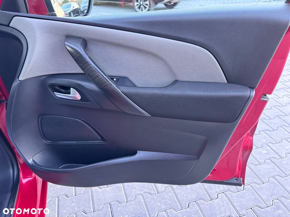 Citroën C4 Picasso 1.6 BlueHDi Shine S&S - 19