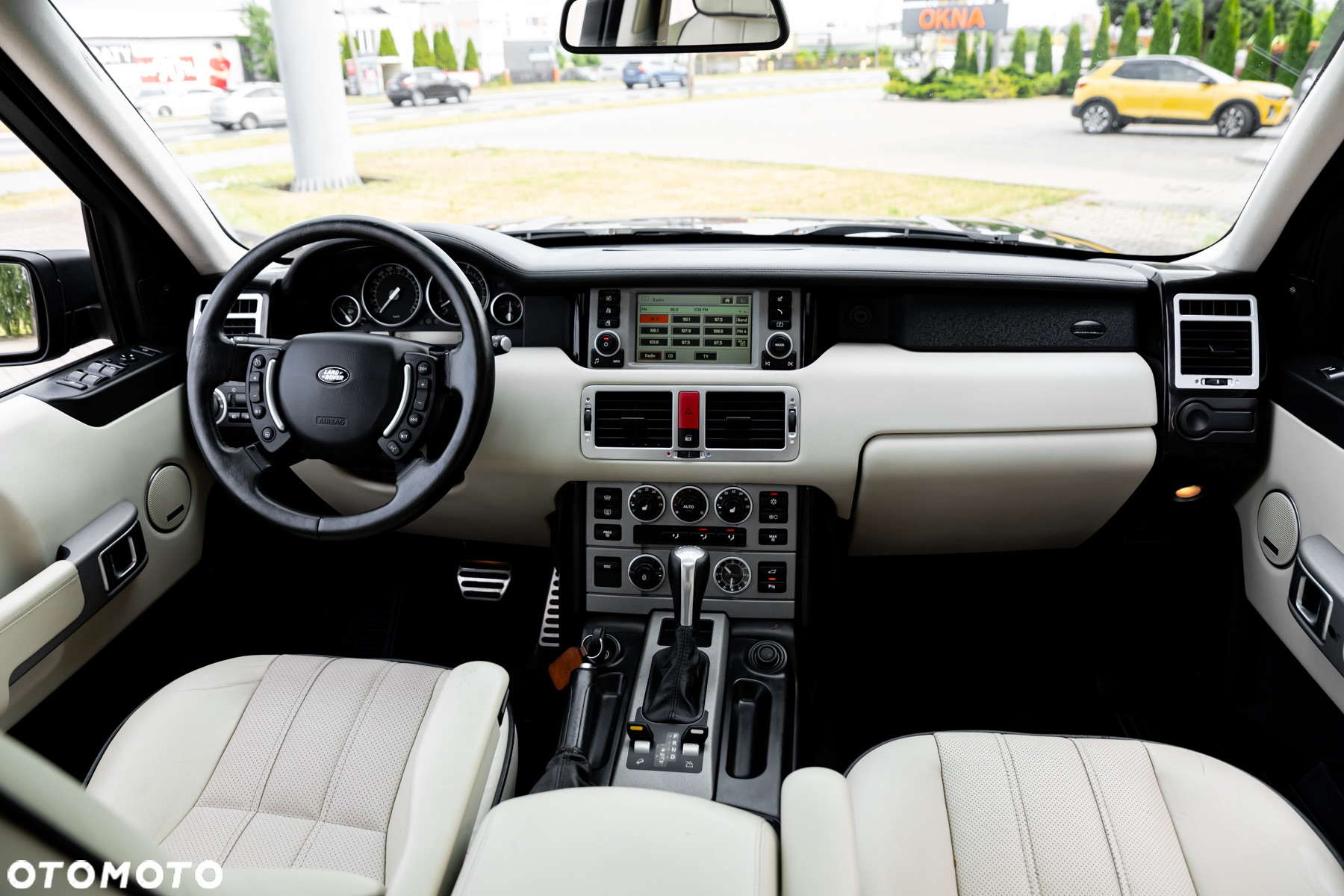 Land Rover Range Rover V8 Supercharged - 29