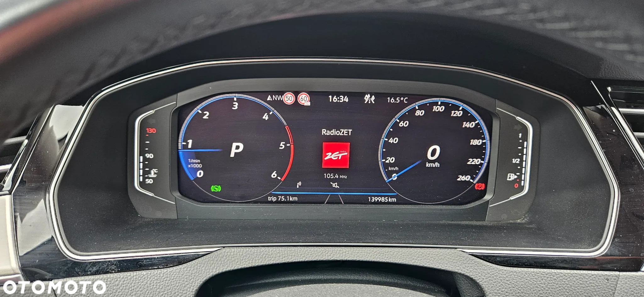 Volkswagen Passat Variant 2.0 TDI SCR DSG 4Motion Elegance - 23
