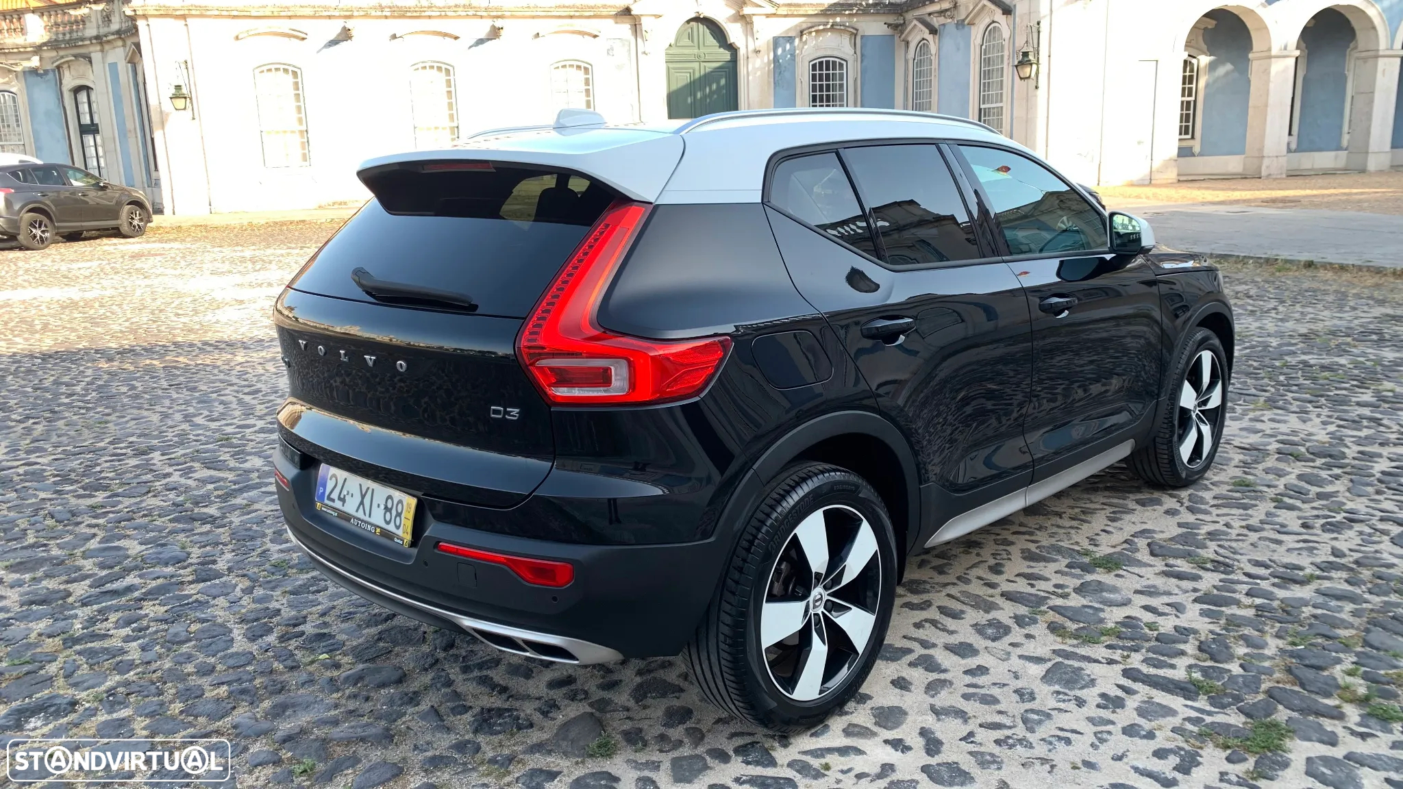 Volvo XC 40 2.0 D3 Momentum Plus Geartronic - 10