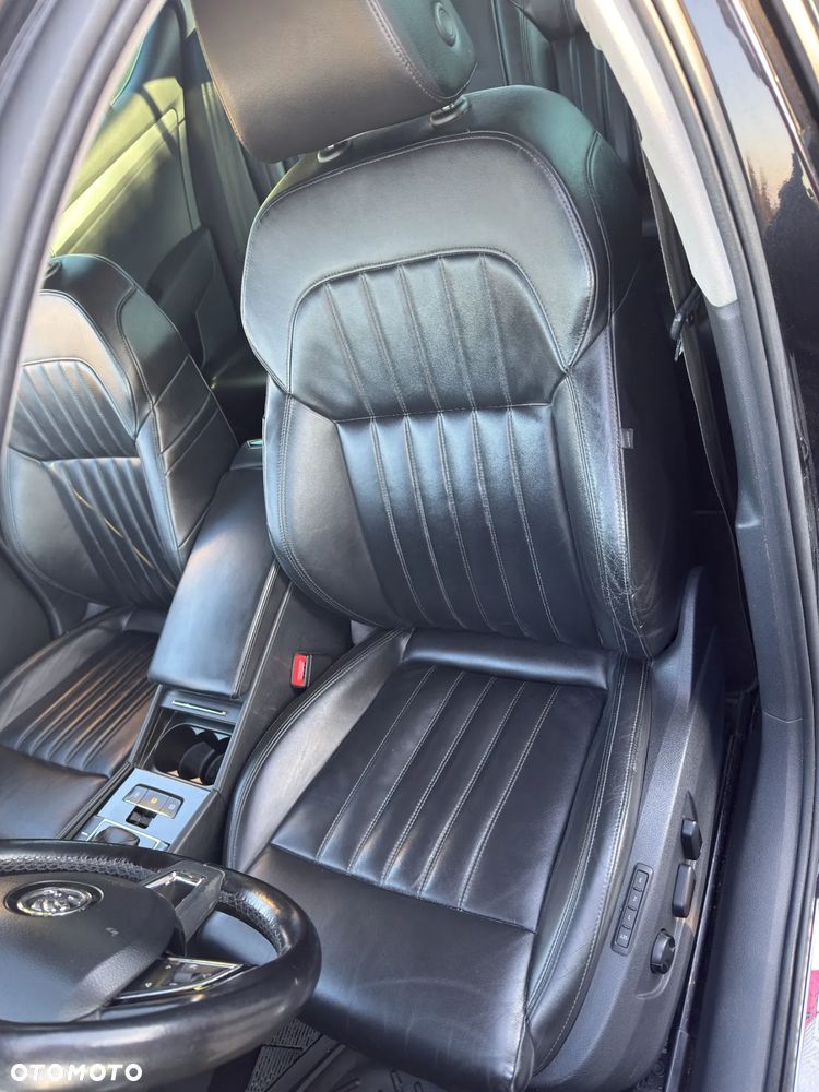 Skoda Superb 2.0 TDI Ambition DSG7 - 21